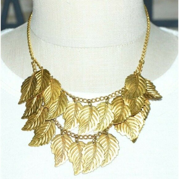 Victorian Gold Brass Leaf Dangle Chain Link Bib - Picture 2 of 5